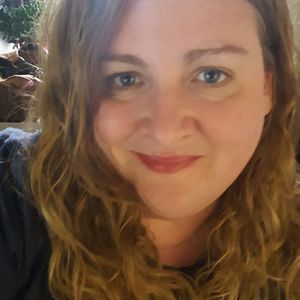 Meet your Posher, Carolyn